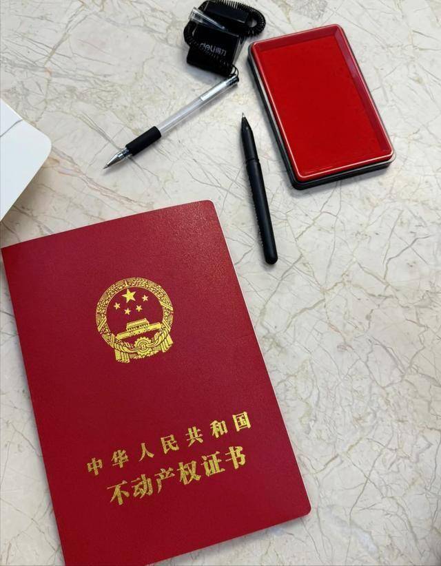 毕业证快速拿证攻略:7个实操法让你少走3年弯路